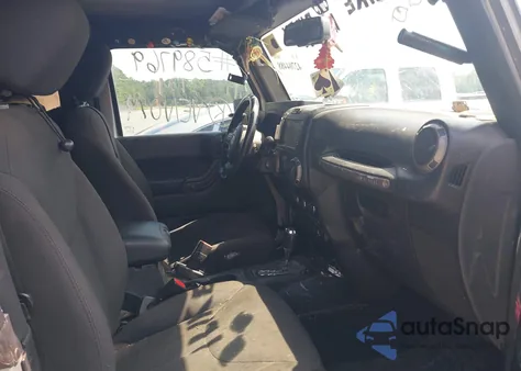 2015 Jeep Wrangler Willys Wheeler из США, поврежденный, VIN 1C4AJWAG4FL589769